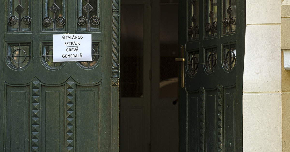 Tüntetésen közlik, hogy elfogadják-e a kormány ajánlatát